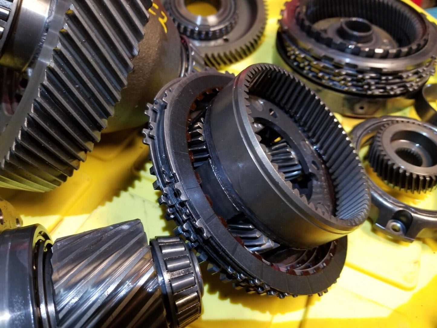 11-15 Chrysler 200 Automatic Transmission Clutch Pack & Diff Gear 2.7l OEM 133k
