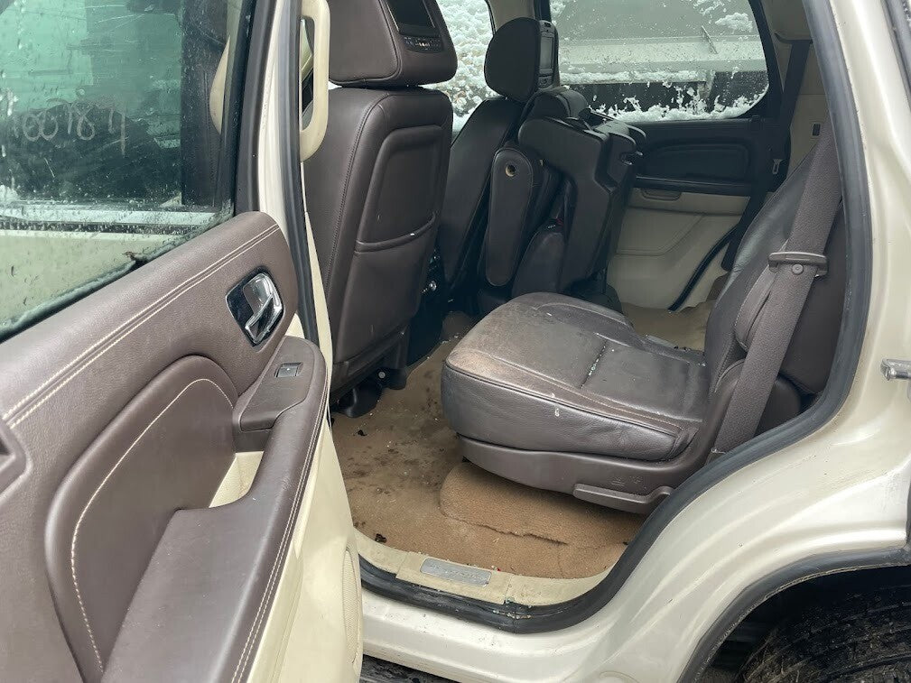 2009 Cadillac Escalade Front Door Window Glass Driver Left OEM