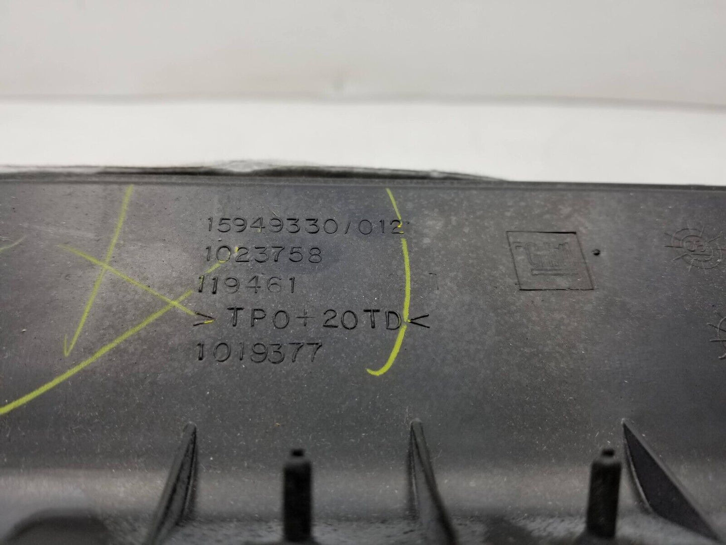 2010 - 2017 Chevrolet Equinox Dash Glove Box Storage Compartment OEM