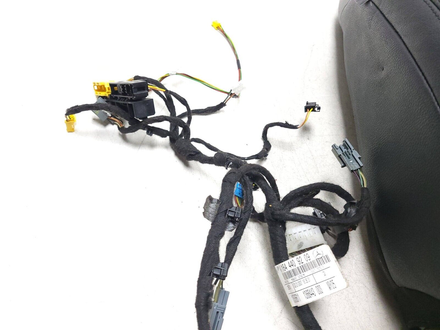 06-11 Mercedes W164 Ml500 Front Seat Back Backrest Upper Passenger Right OEM