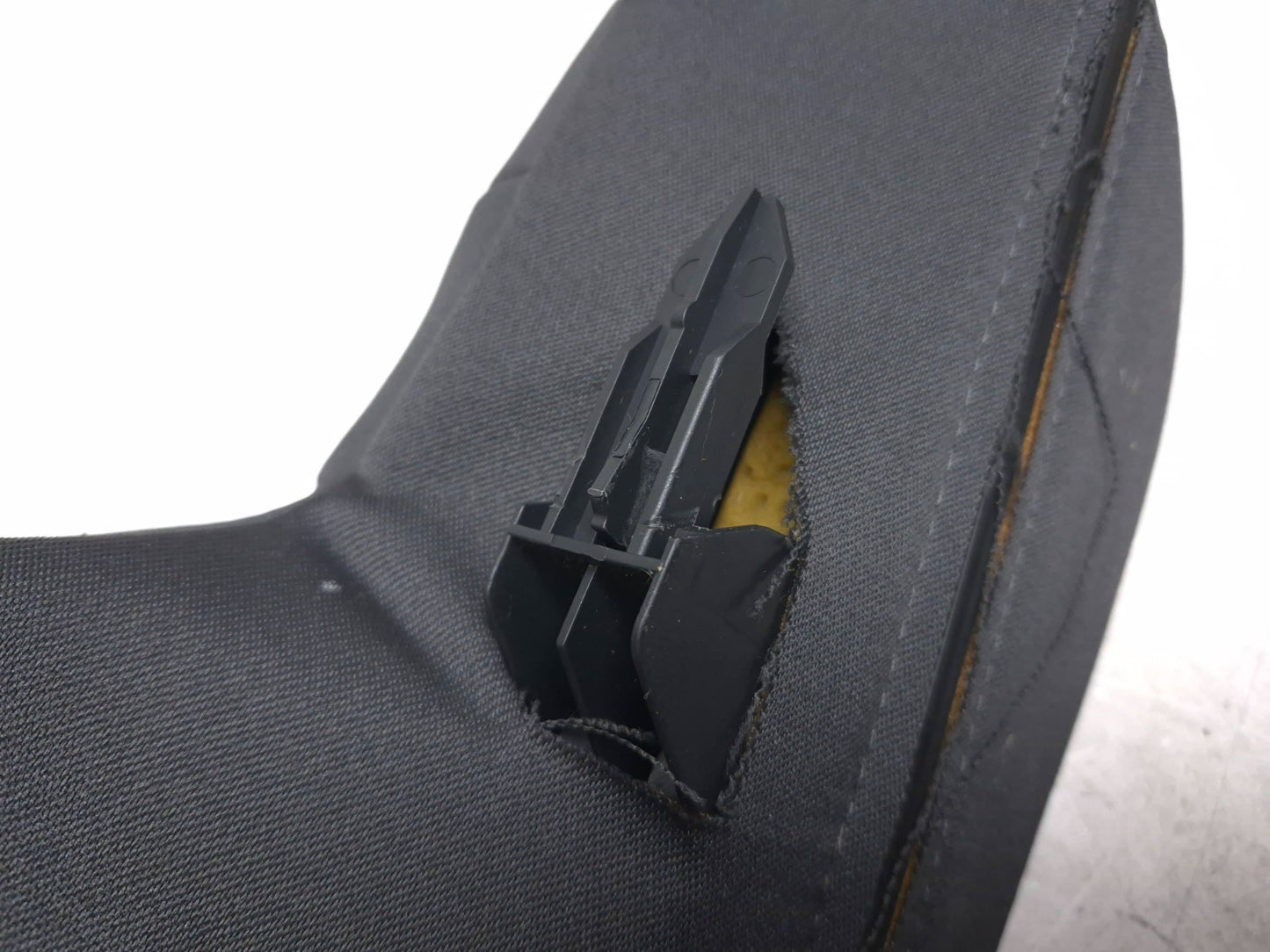 2007 Volvo S40 Rear Seat Bolster Cushion Left & Right OEM