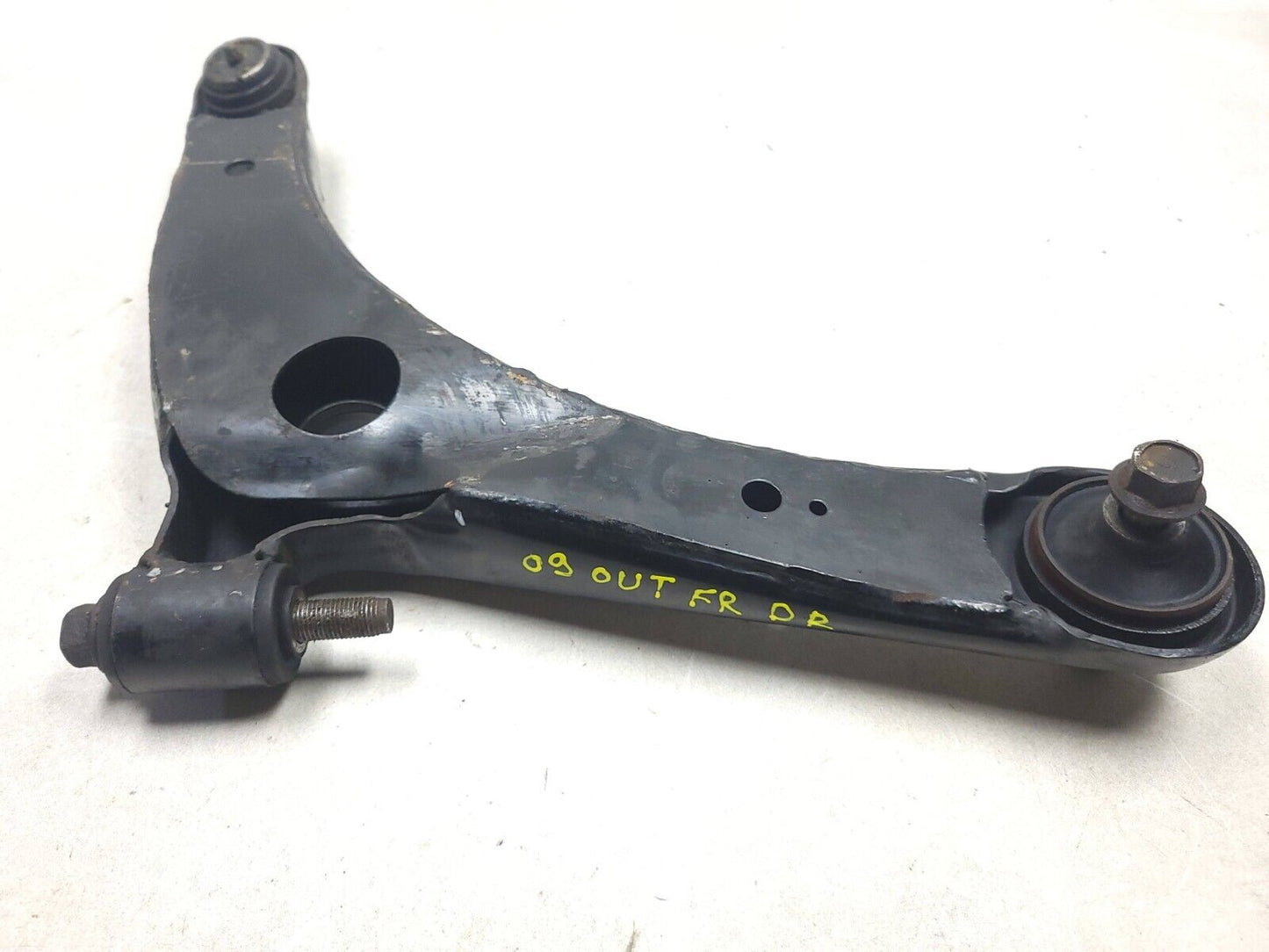 2007-2013 Mitsubishi Outlander Front Lower Control Arm Driver Side Left AWD OEM
