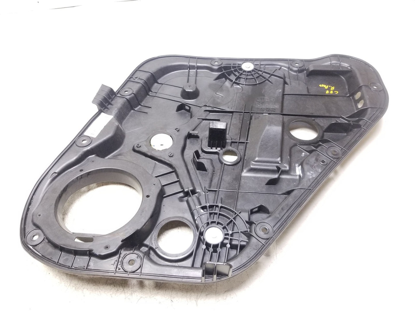 2015 Kia Soul Window Regulator Rear Passenger OEM 83481-b2010rr
