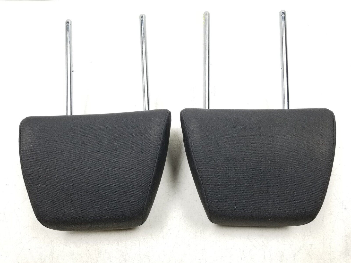 2009 - 2017 Volkswagen Tiguan Front Seat Headrest Pair OEM