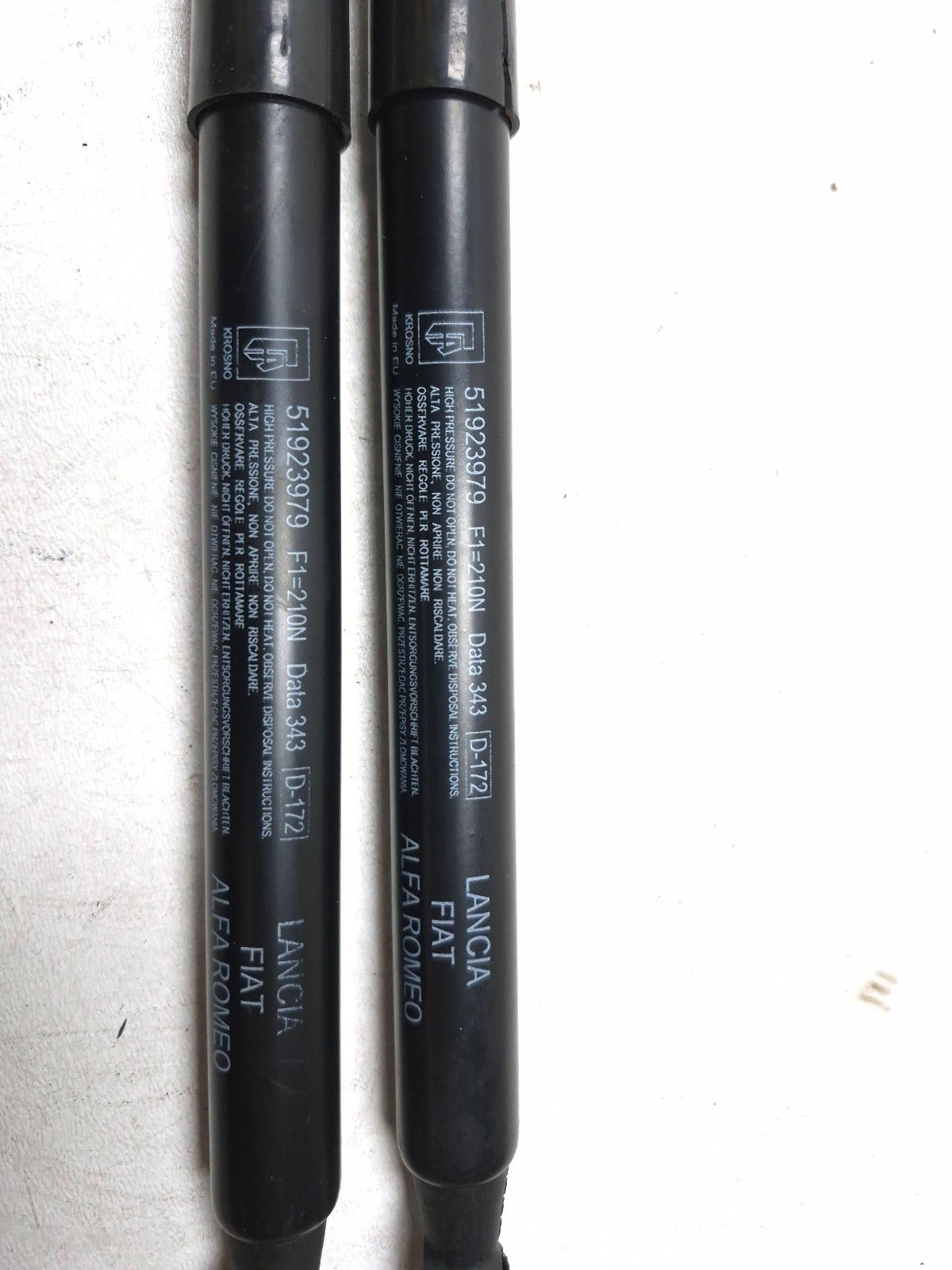 2014 Fiat 500l Hood Shock Strut Support Pair OEM