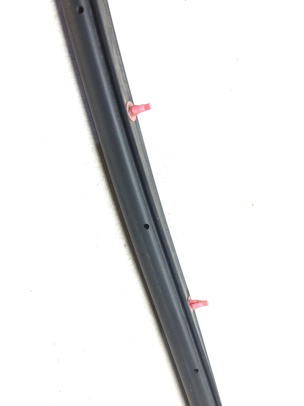 07-09 Mitsubishi Outlander Door Weatherstrip Seal Front Passenger Side 2pcs OEM