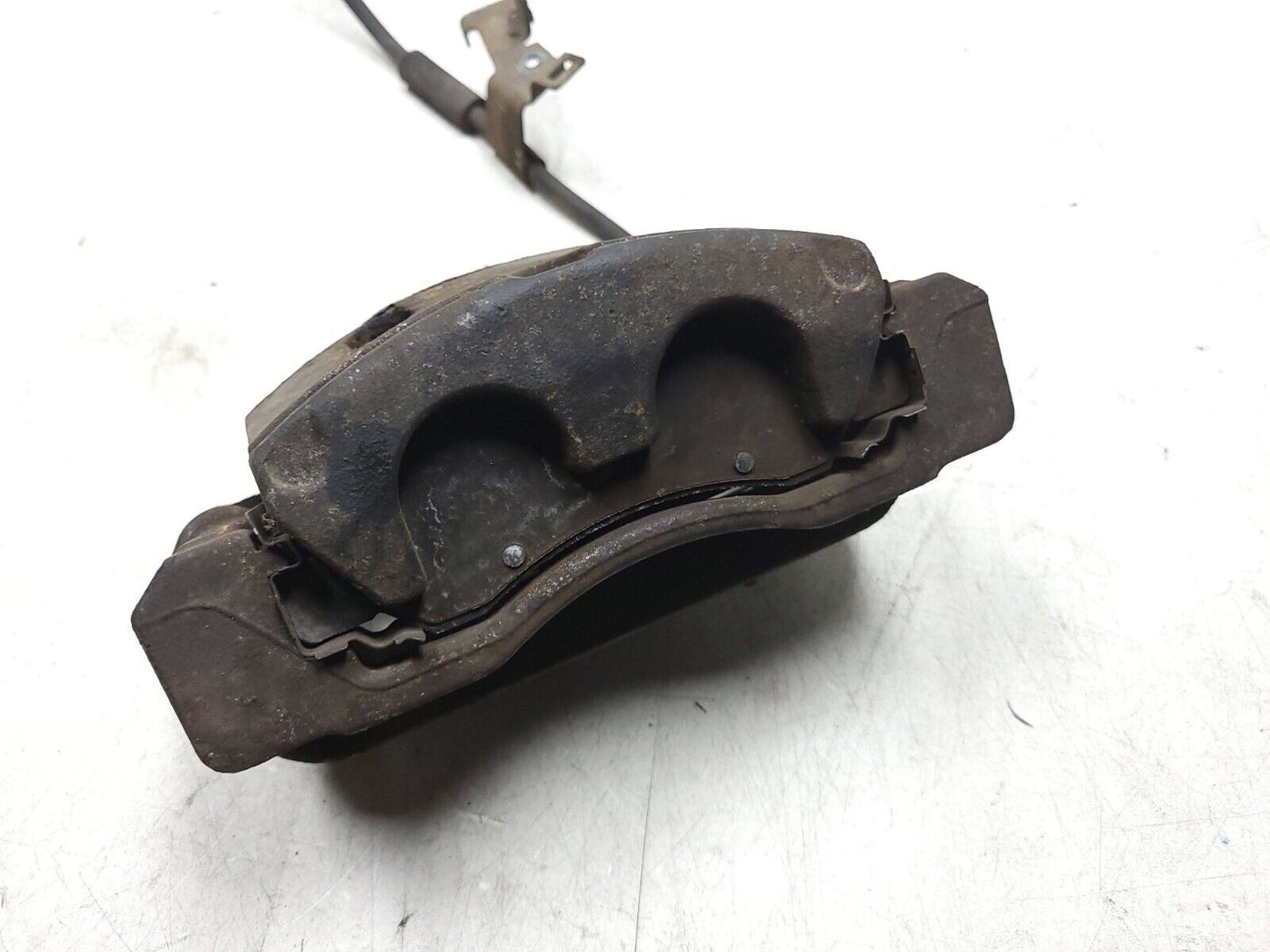 10-14 Chevrolet Suburban Front Brake Caliper Left & Right Pair OEM