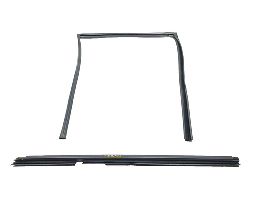 08 13 Infiniti G37 Upper Door Glass Weatherstrip Rear Passenger Side Right OEM