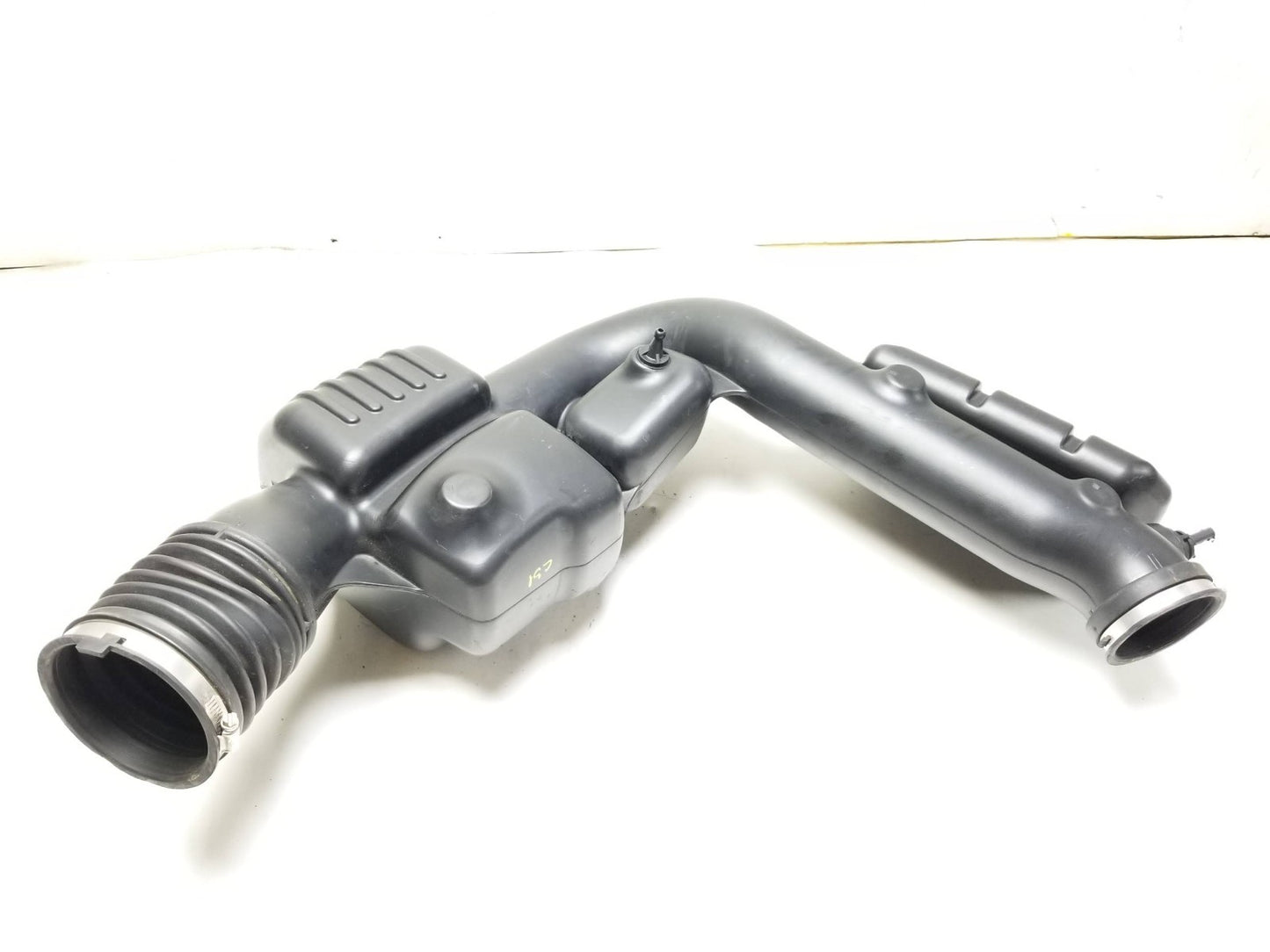2012 Jeep Grand Cherokee Resonator Air Intake Tube OEM