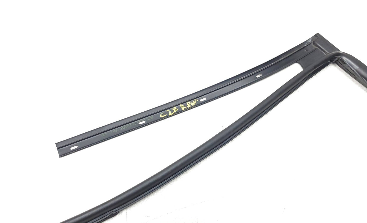 12-17 Hyundai Accent Sedan Door Weatherstrip Seal Rear Passenger Side Right