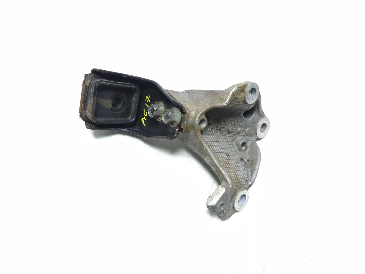 2017 Honda Accord Front Subframe Mount Bracket Left & Right OEM