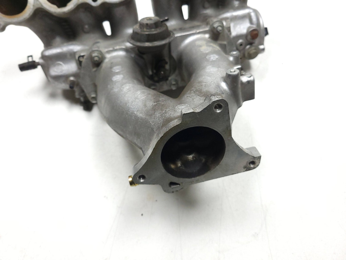 1998-2005 Lexus Gs GS300 Intake Manifold Lower & Upper Pair OEM