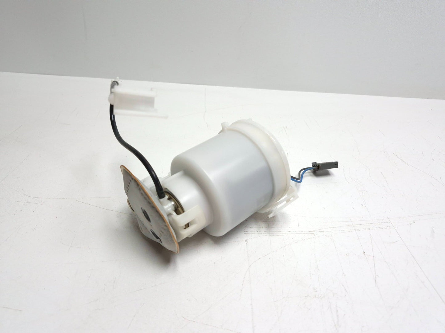2018 Toyota Corolla Fuel Pump Assembly OEM