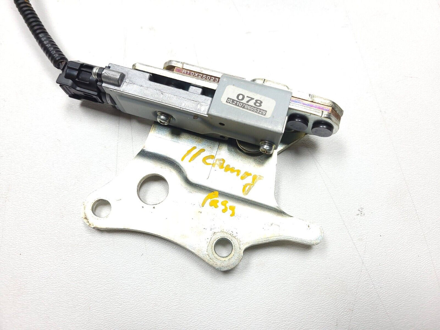 2007 - 2011 Toyota Camry Front Passenger Seat Sensor Module 4pcs OEM