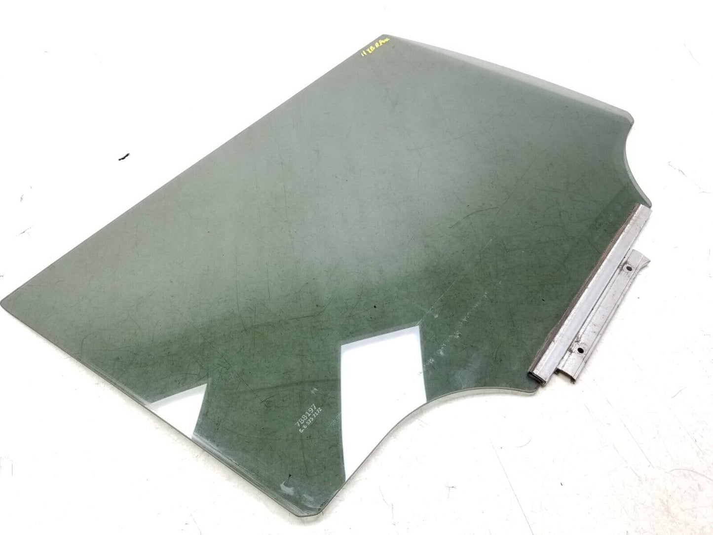 08 - 15 Scion Xb Door Window Glass Rear Passenger Side Right OEM