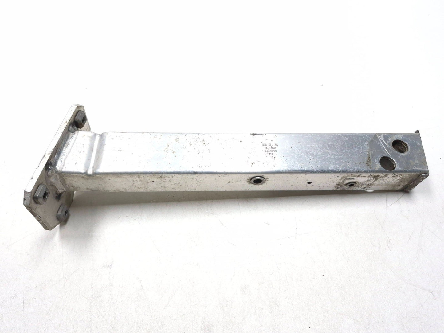 2014 Fiat 500l Front Bumper Reinforcement Bracket 2pcs OEM