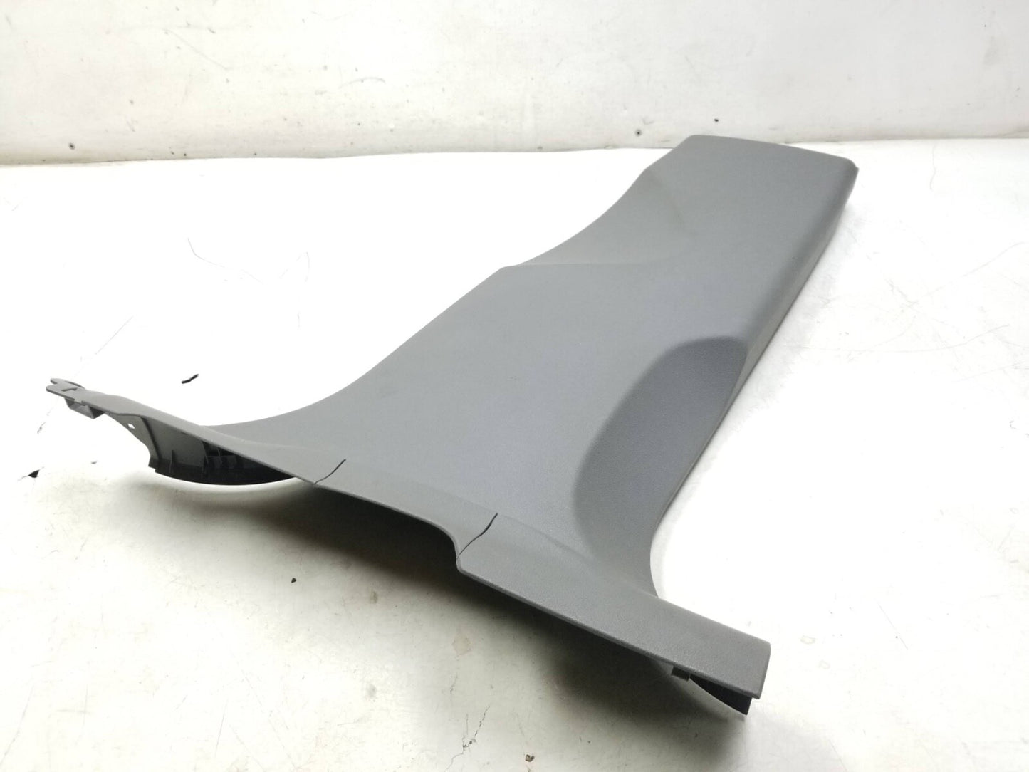 2009 - 2017 Audi Q5 A B C Pillar Trim Passenger Side Right OEM