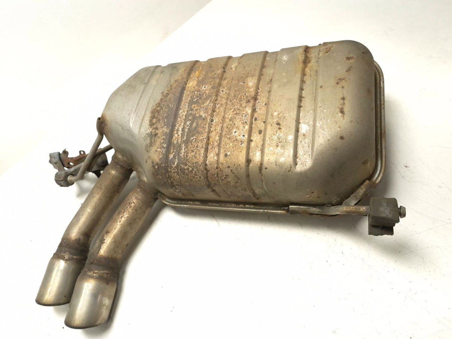 2011 Volkswagen Tiguan Rear Exhaust Muffler OEM