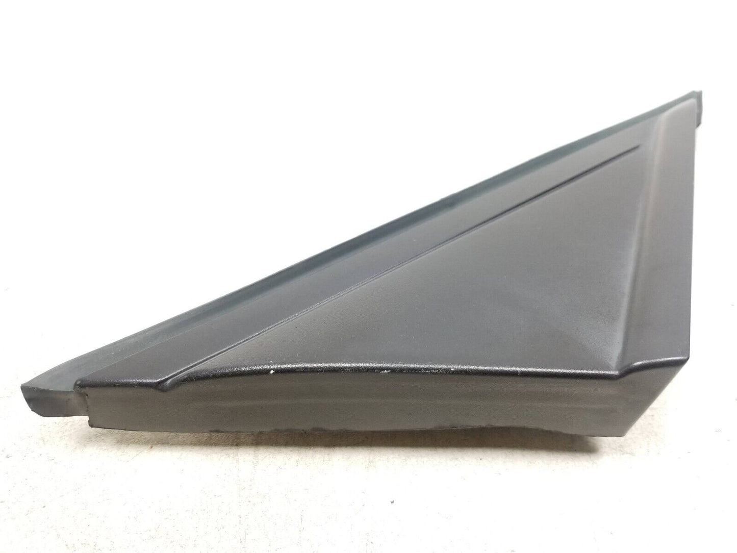 12 - 18 Ford Focus Fender Corner Trim Molding Front Passenger Side Right OEM