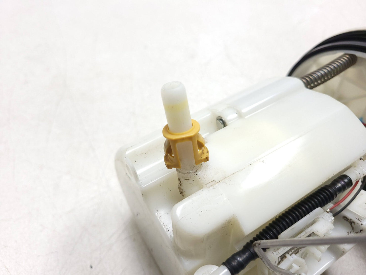 13 - 16 Scion Fr-s Frs Fuel Pump W/ Level Sensor OEM