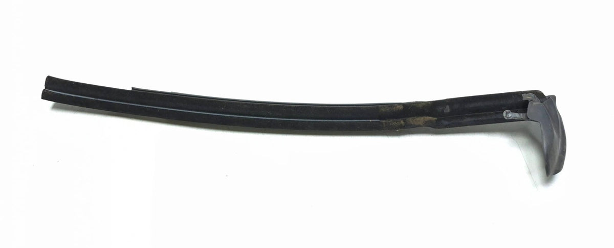 2003-2009 Audi A4 S4 Convertible Rear Window Belt Seal Passenger Side Right OEM