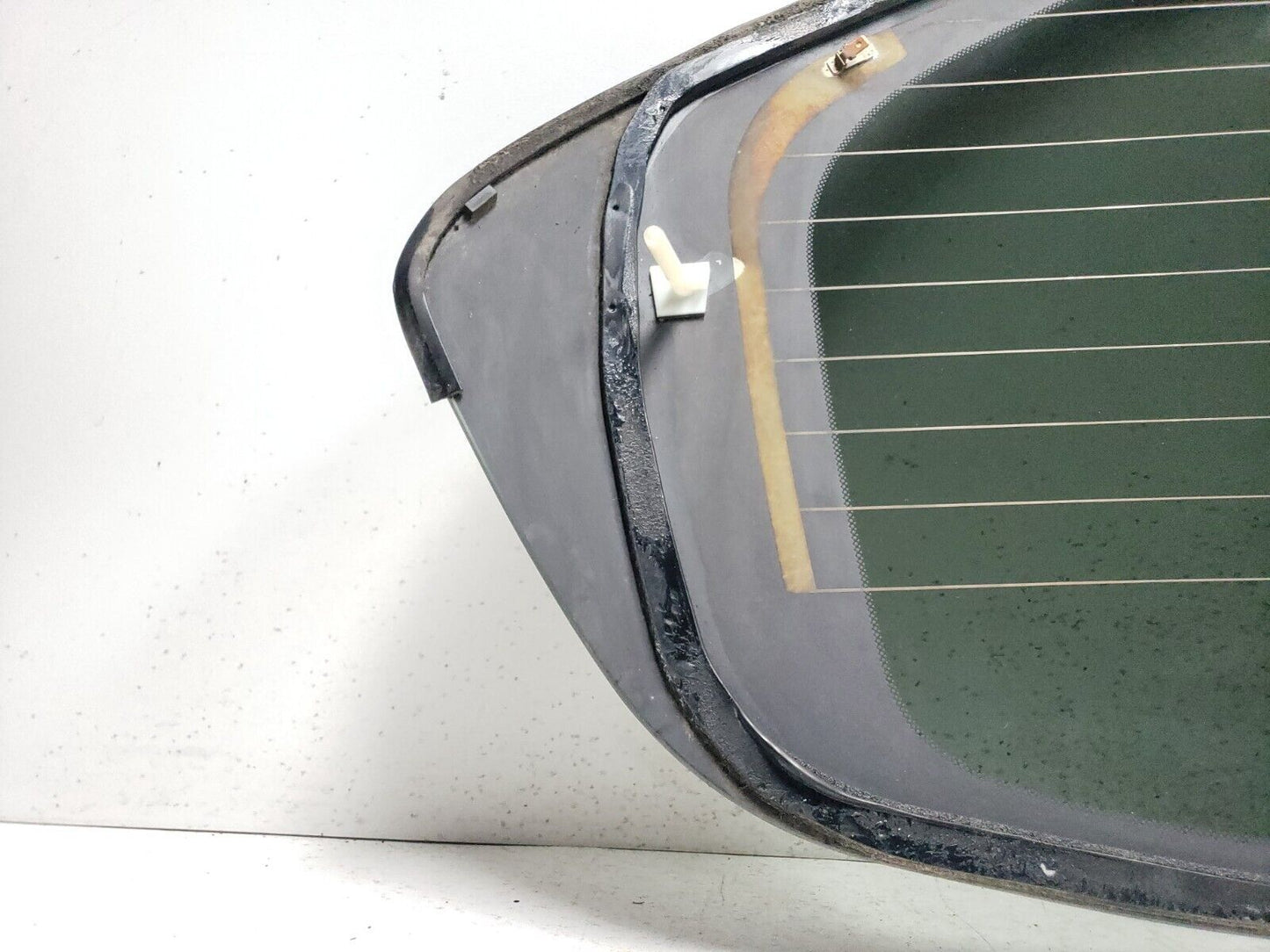 2013 - 2020 Nissan Pathfinder Rear Back Window Glass OEM
