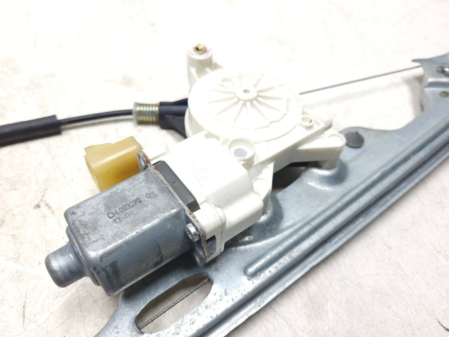 10-14 Chevrolet Suburban Door Window Regulator Motor Front Driver Left Side OEM