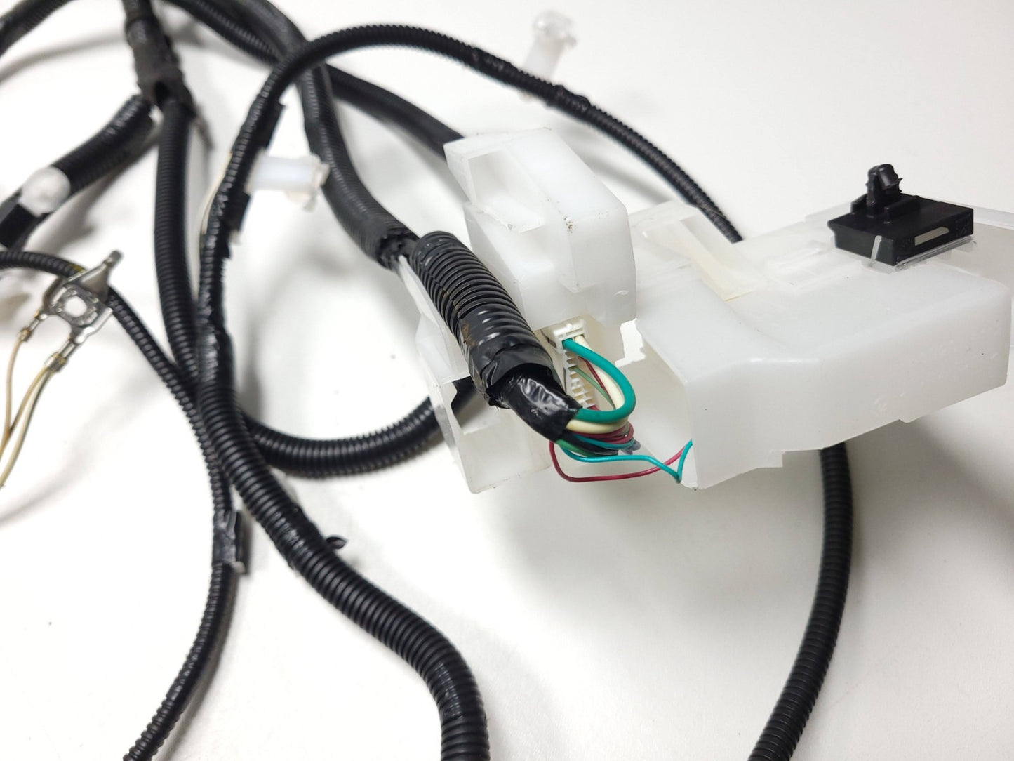2018 Toyota Corolla Interior Floor Wire Harness OEM