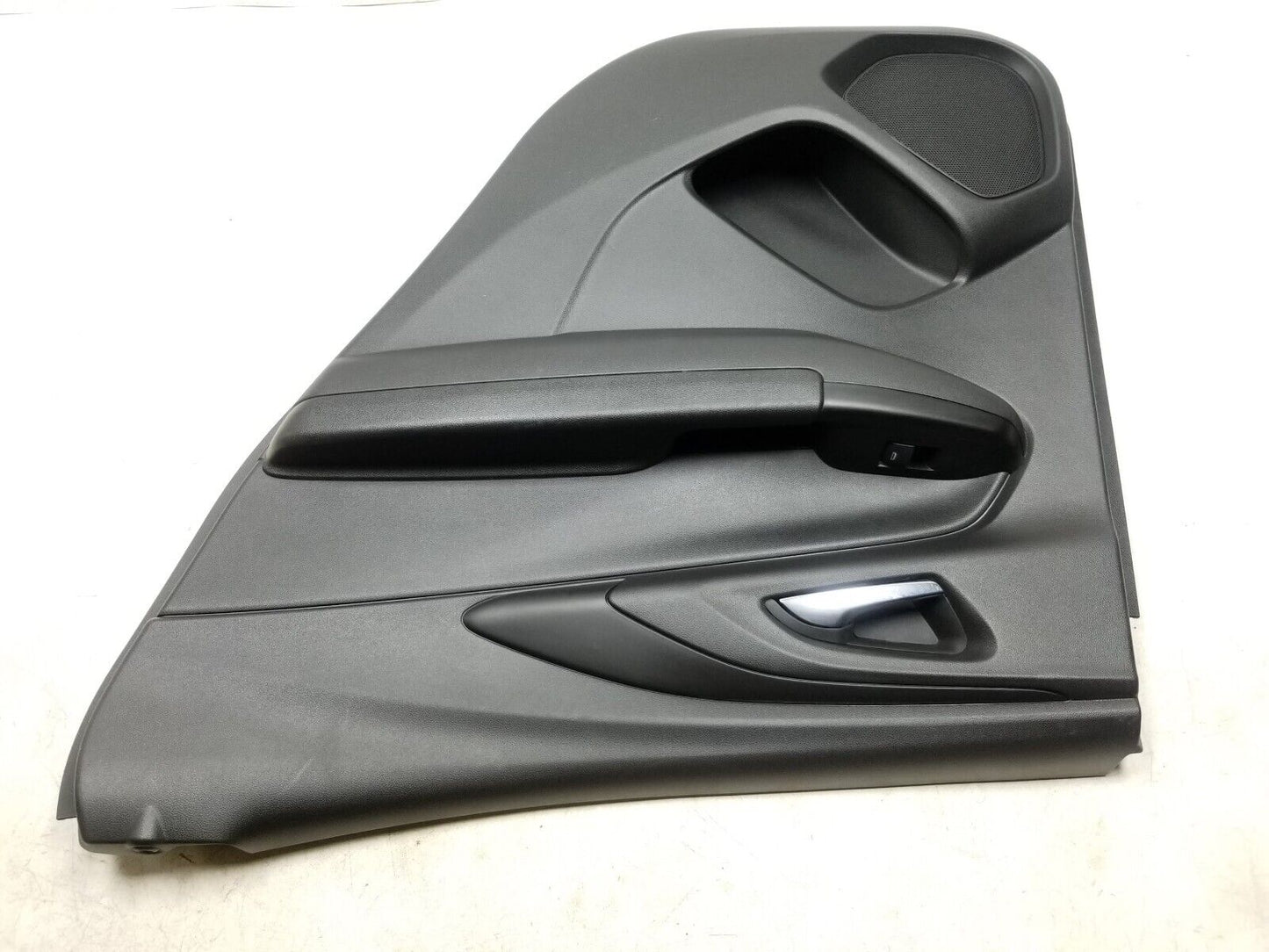 21 - 23 Chevrolet Trailblazer Door Panel Trim Rear Passenger Side Right OEM