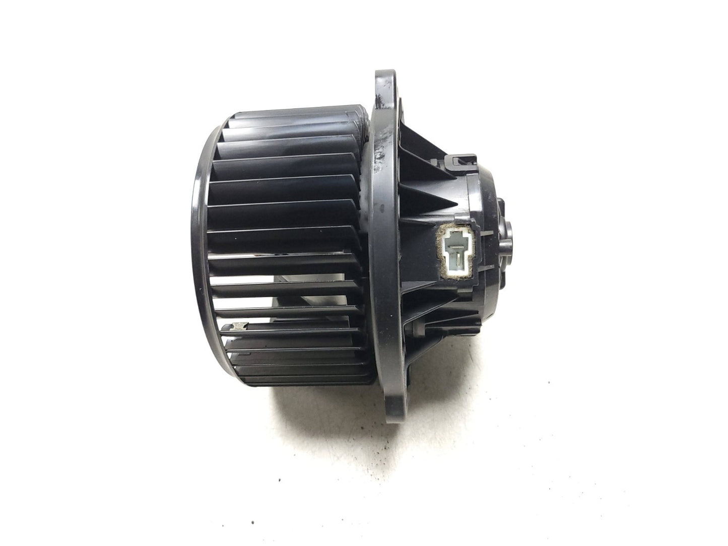 12-17 Hyundai Accent Sedan AC Heater Blower Motor 97126-1r000 OEM