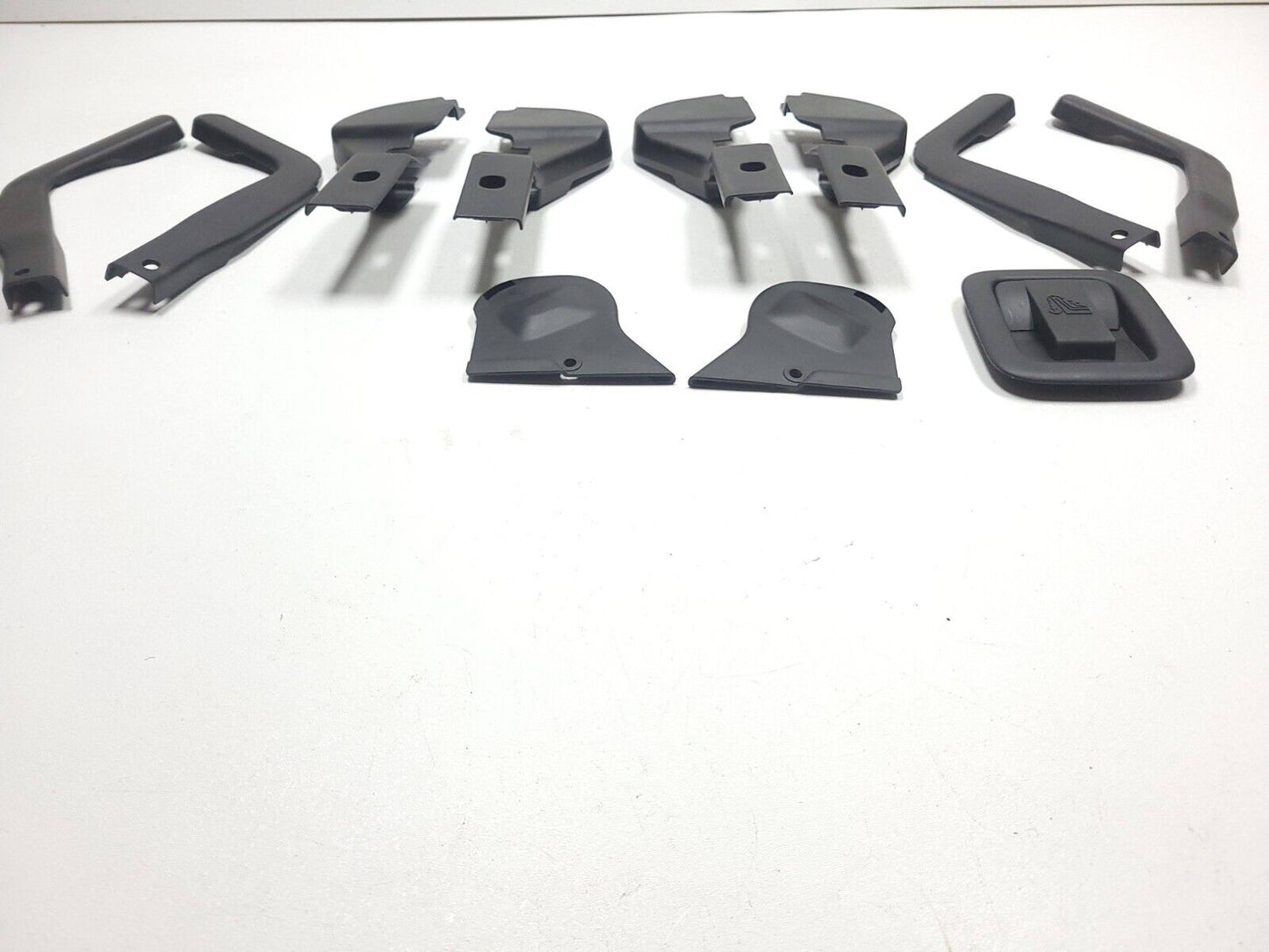 13 14 15 16 GMC Acadia Third 3rd Row Seat Trim Panel 11pcs OEM