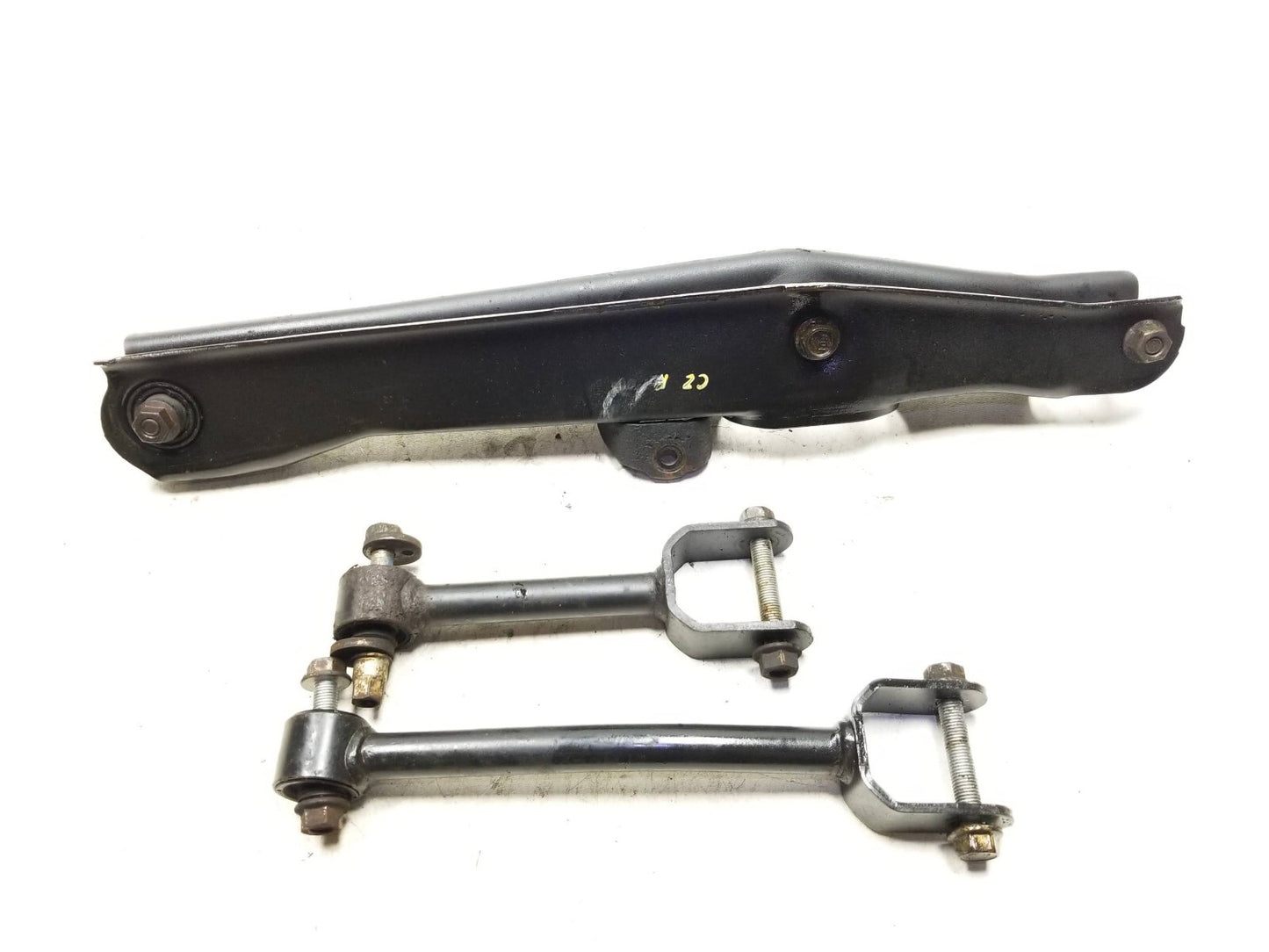 2013 Chrysler 200 Rear Control Arm Passenger Side Right 3pcs OEM
