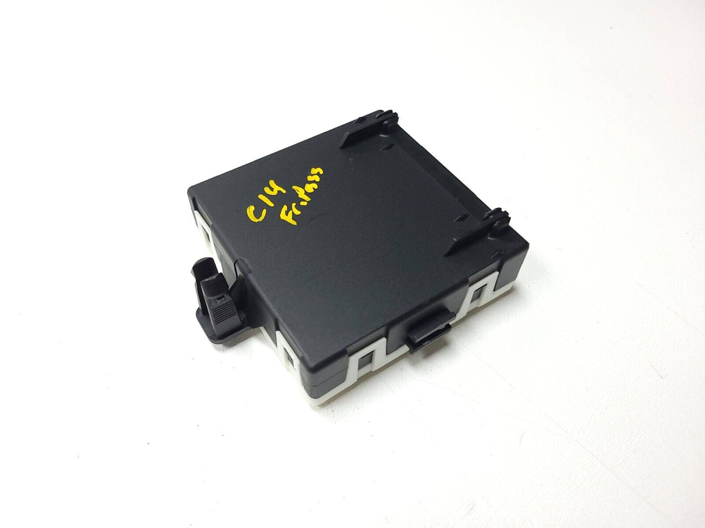 2015-2020 Mercedes C300 W205 Door Control Module Front Passenger Side Right OEM