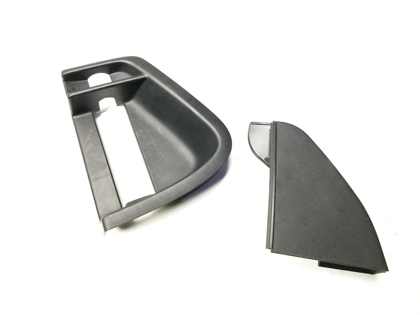 12 - 16 Dodge Grand Caravan Rear Door Interior Handle Trim Pass Right Side OEM