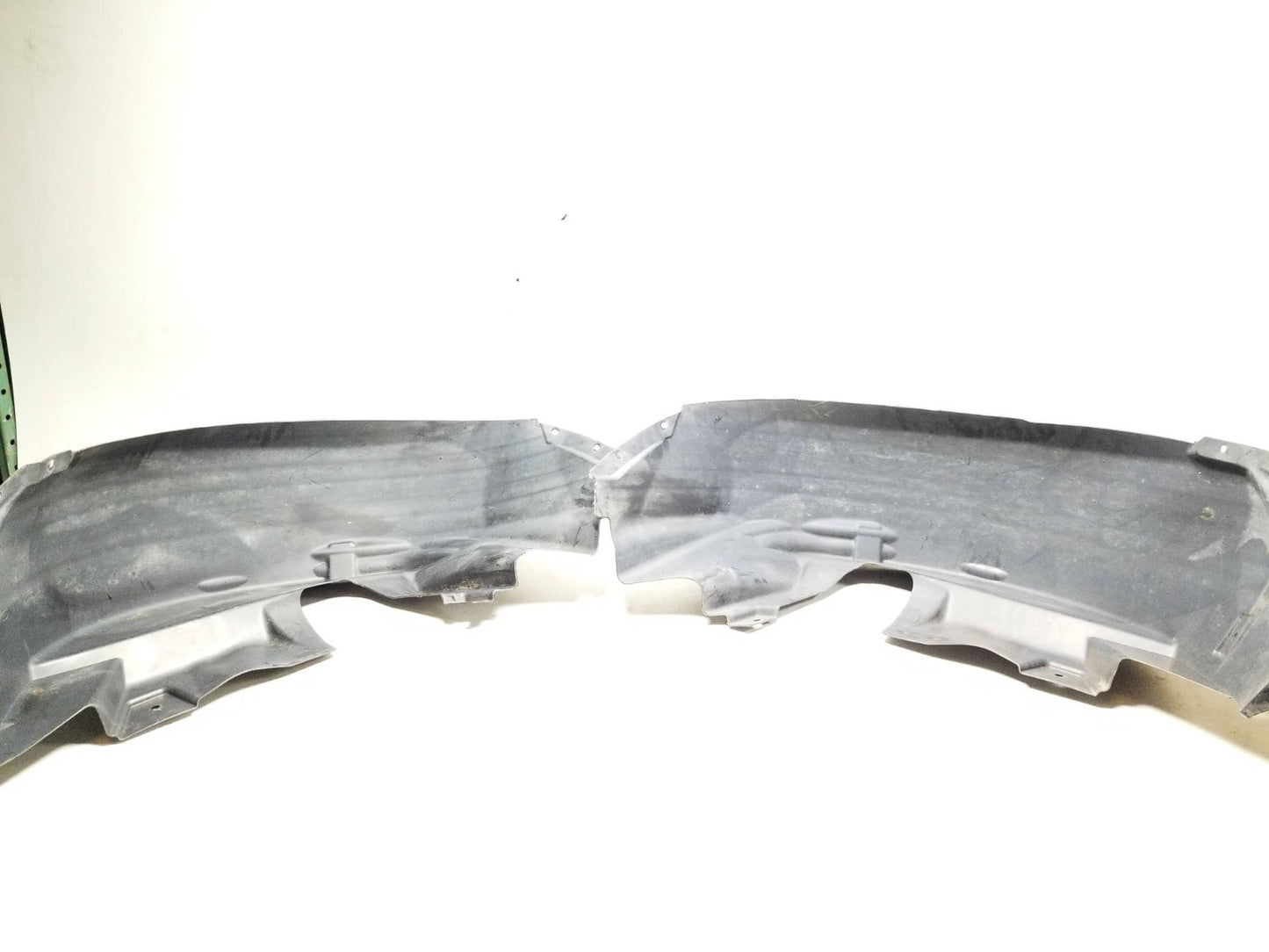 2011 - 2016 Cadillac SRX Fender Liner Splash Guard Set Of 4 OEM