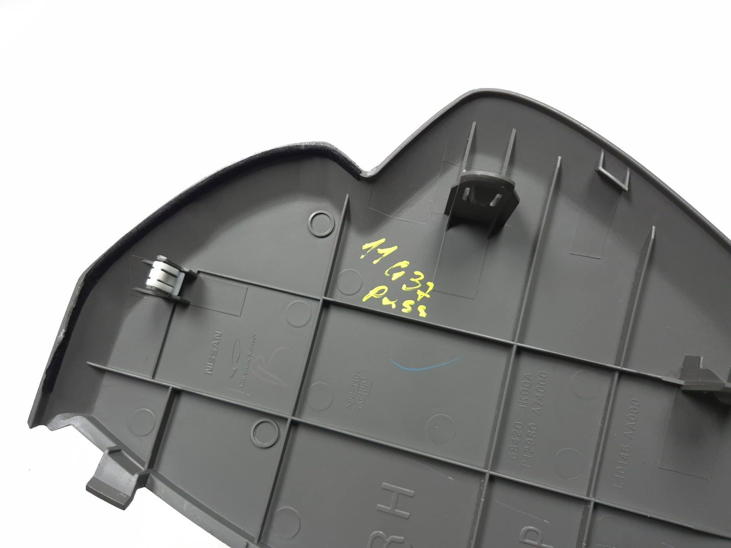 2011 Infiniti G37 Dash End Cap Cover Passenger Side Right OEM