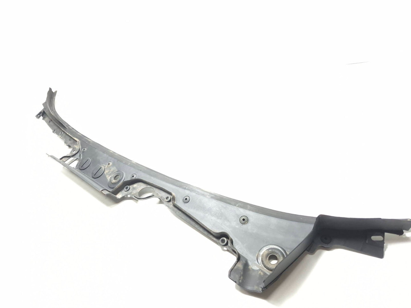 2011 BMW 750li Windshield Wiper Cowl Vent Panel OEM