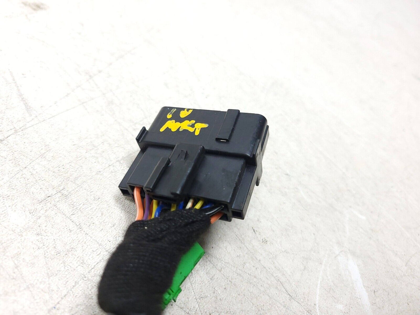 10-19 Lincoln MKT Center Console Wire Harness OEM
