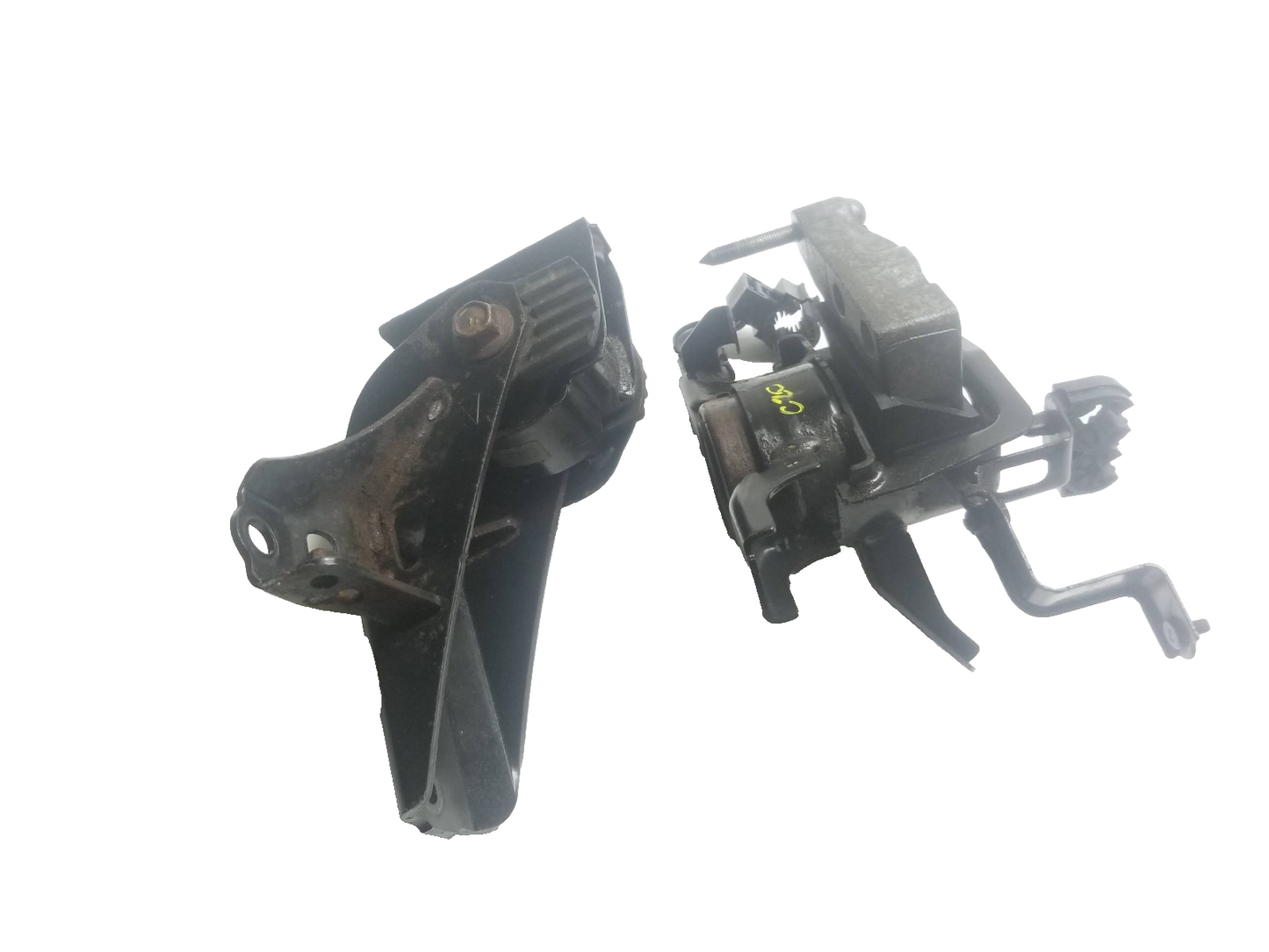 2011 - 2016 Scion Tc Motor Mount Bracket OEM