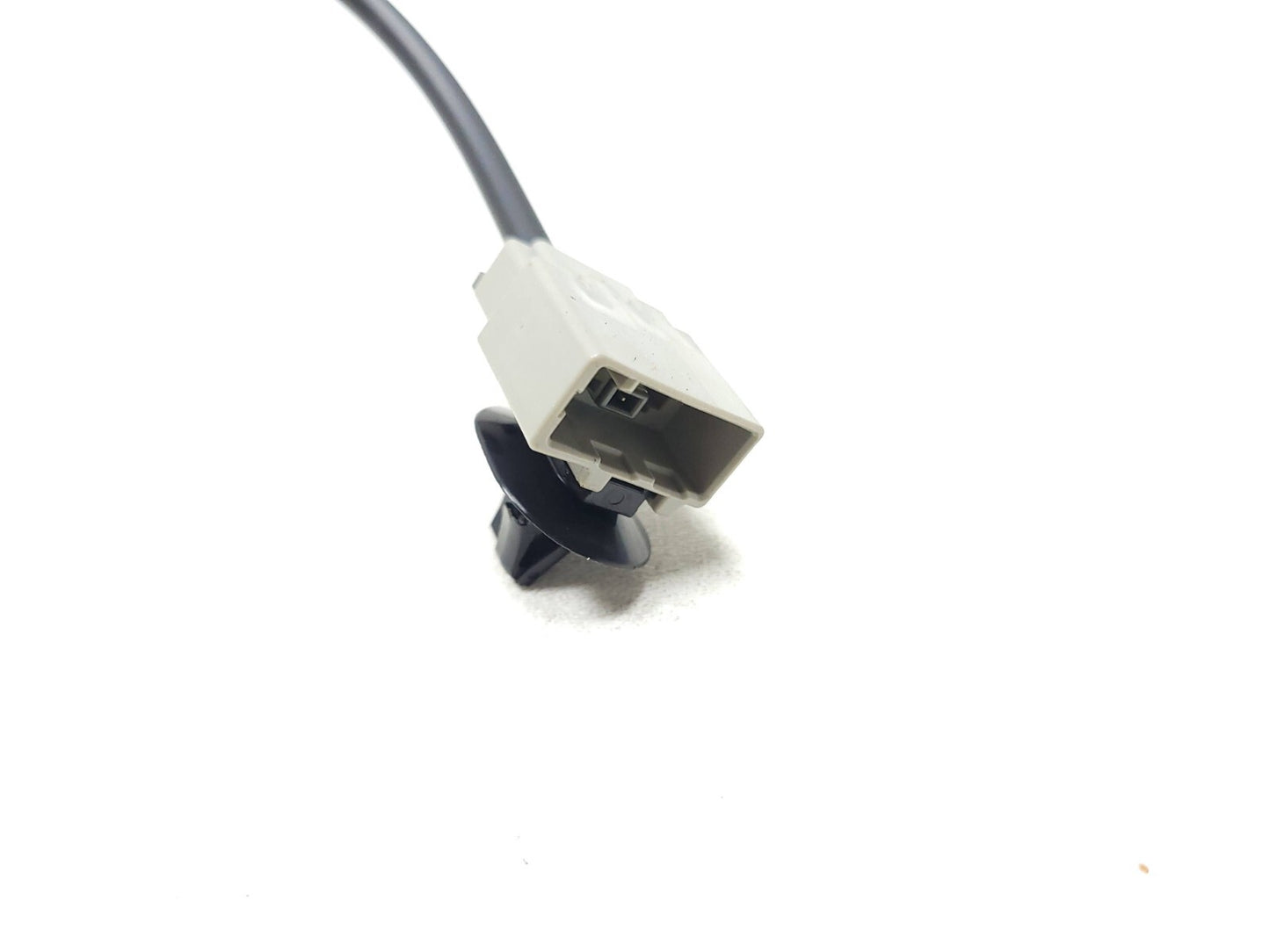 12-15 Subaru Impreza AM FM Radio Cable OEM Sedan