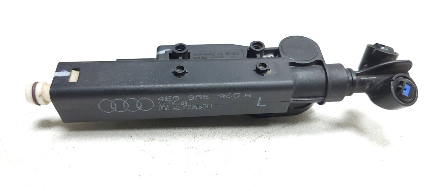 2004 - 2005 Audi A8 A8l Headlight Washer Sprayer Jet Left & Right OEM