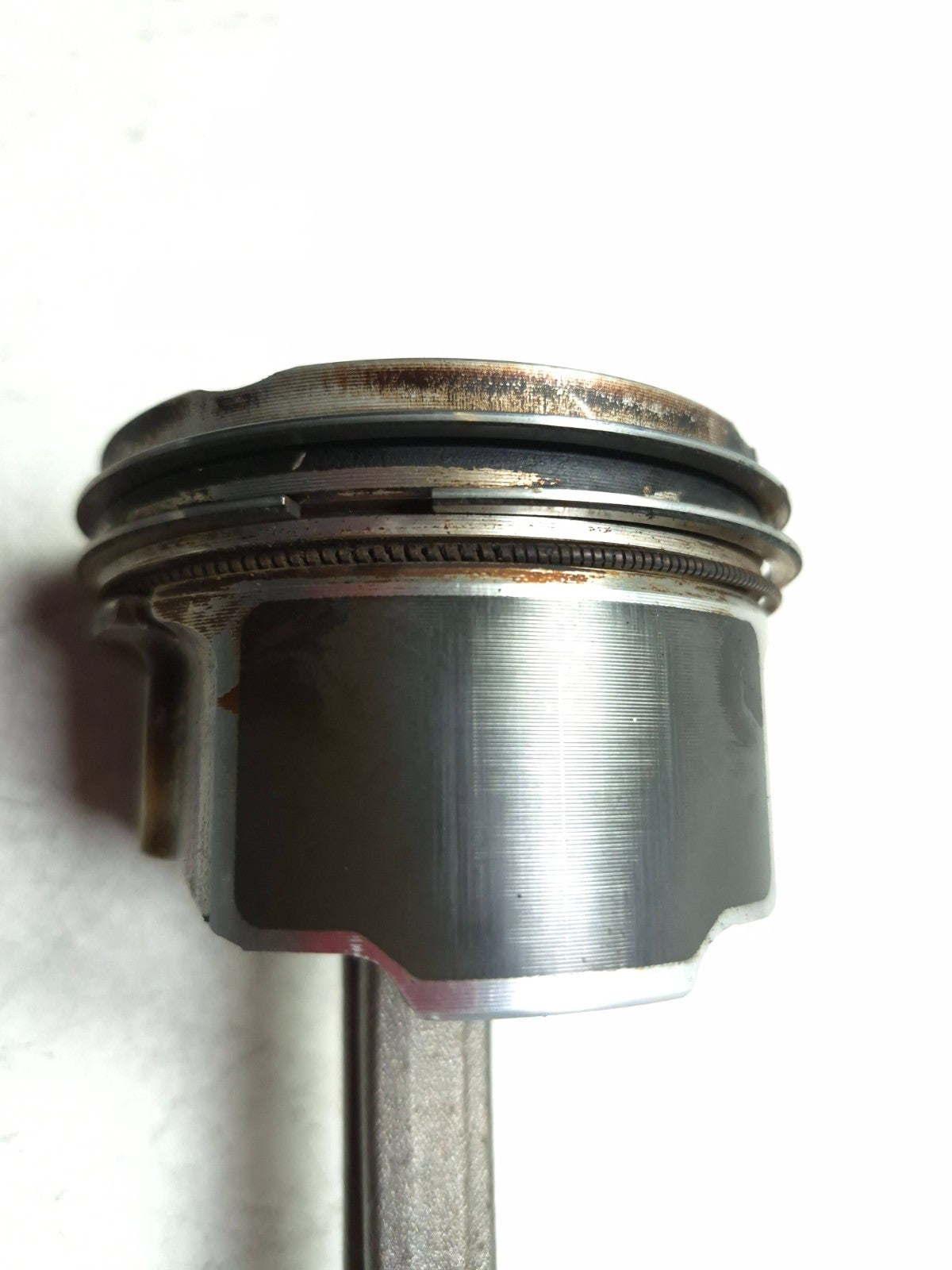 2014 Fiat 500l Piston W/ Connecting Rod 4pcs OEM