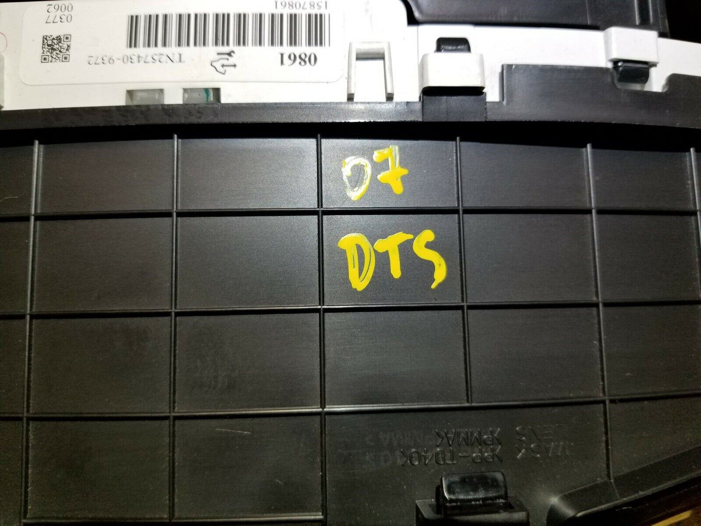 06-11 Cadillac DTS Speedometer Instrument Cluster Dash Panel OEM