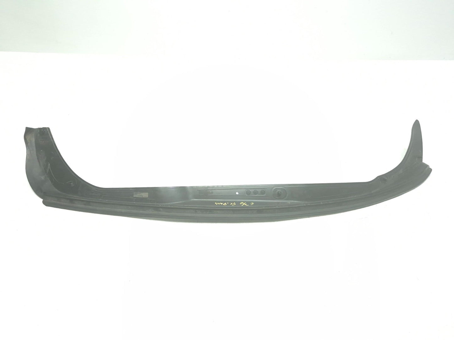 2014 Fiat 500l Door Weatherstrip Front Passenger Side Right OEM
