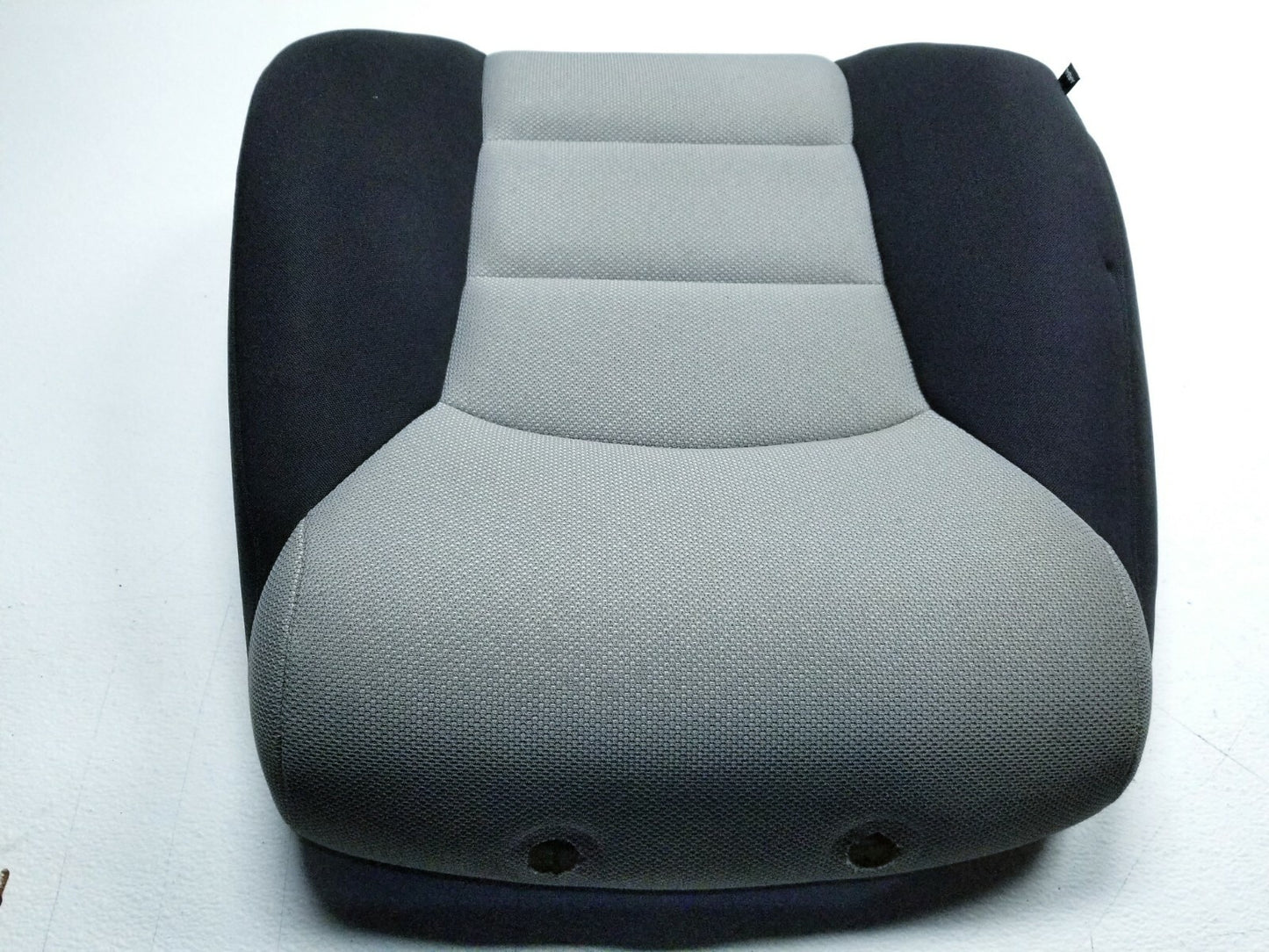 11 12 13 14 15 Chevy Cruze Front Right Pass Seat Upper Cushion OEM 23k Miles