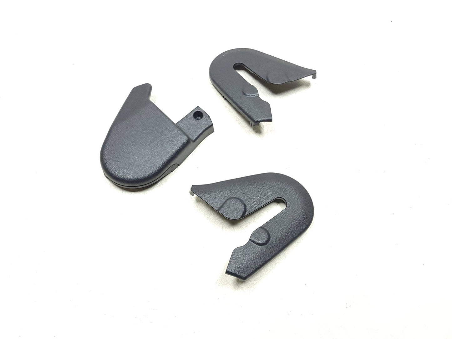 2009 - 2012 Hyundai Genesis Seat Side Trim Front Passenger Side Right OEM