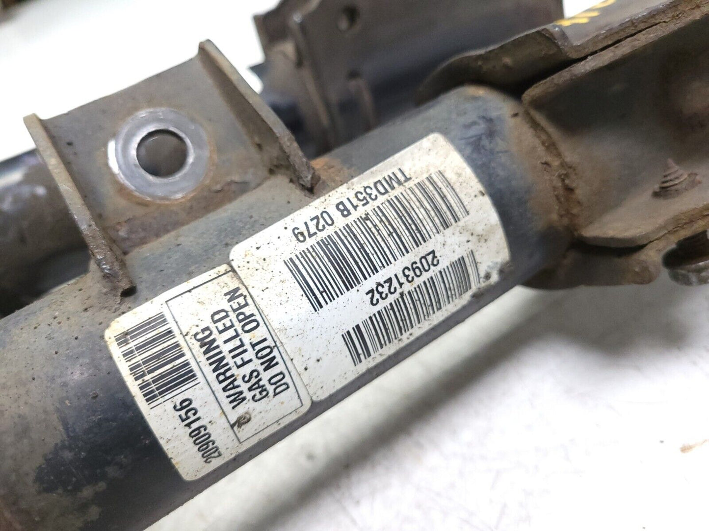 10-15 Chevrolet Equinox Front Shock Strut Absorber Pair OEM