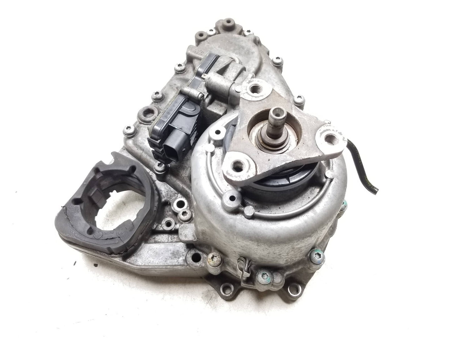 2011 - 2014 BMW X5 E70 Transfer Case Assembly OEM
