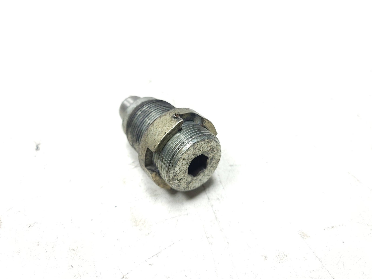 1984 - 1987 Honda Gl1200 Goldwing Wheel Axle Front & Rear W/ Pivot Bolt OEM