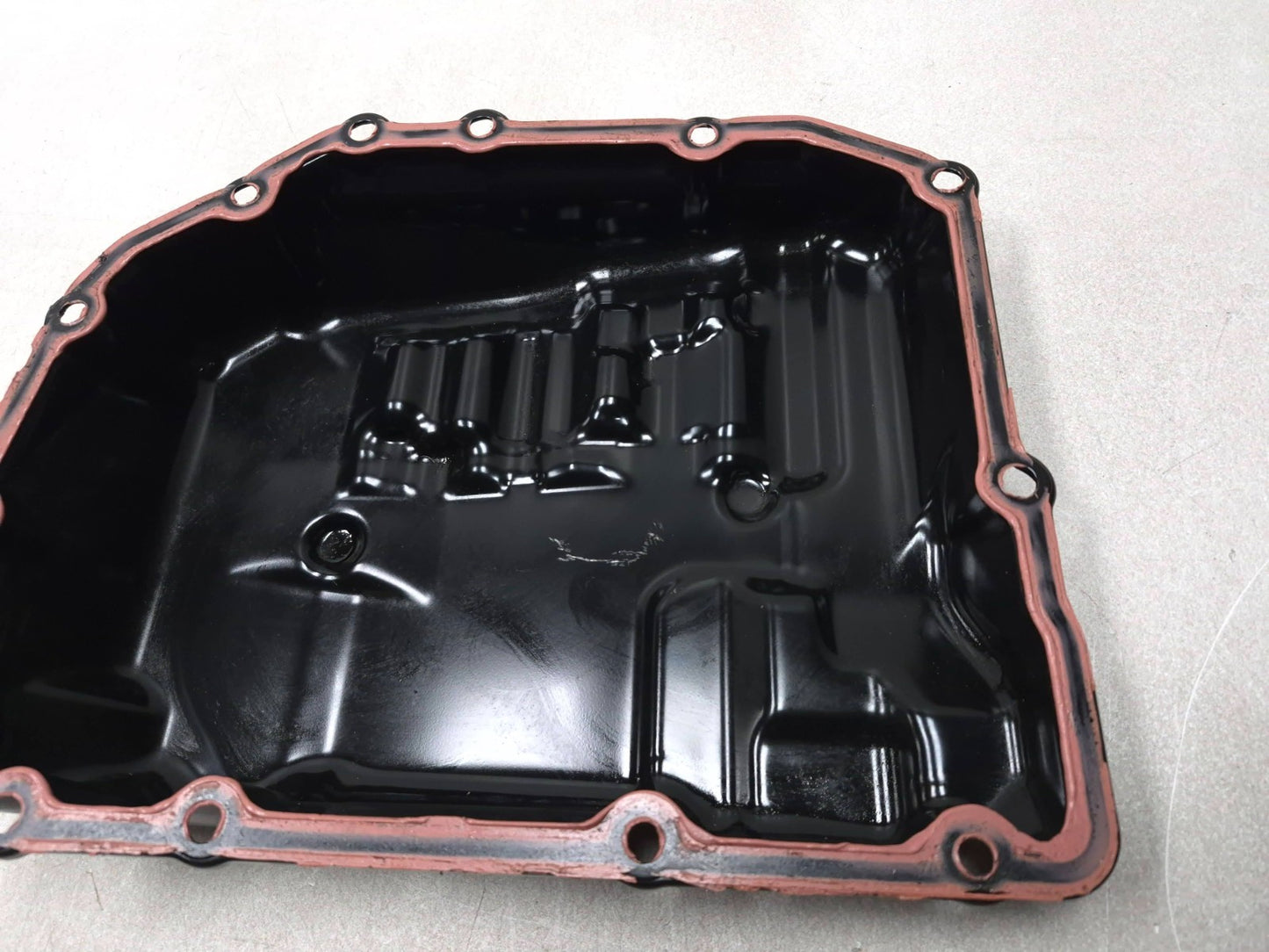 2017 Cadillac Xt5 At Automatic Transmission Valve Body Cover Oil Pan OEM